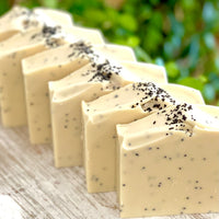 Poppyseed (Goats Milk)